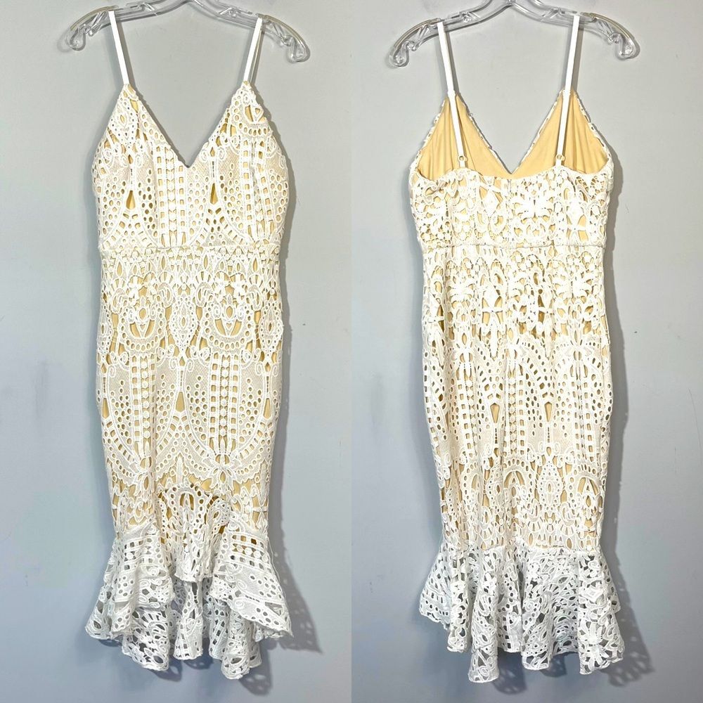 Superdown Tina Ruffle Midi Dress in White Lace Crochet Eyelet Overlay M Revolve - Picture 5 of 16
